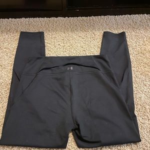 Size Large Full Length Black Under Armor Leggings